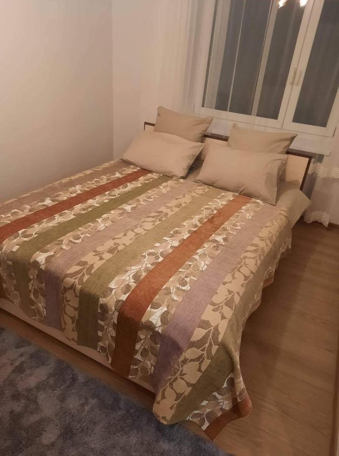 Maironio Apartamentai Radziwiliszki Exteriör bild